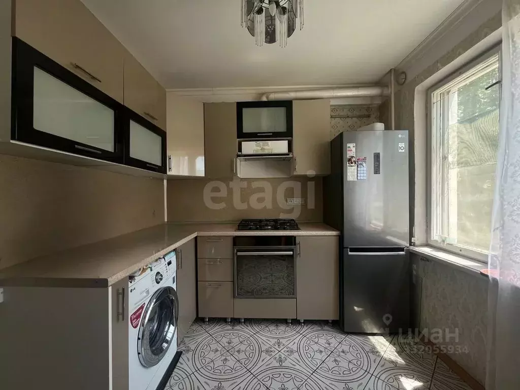 2-к кв. Дагестан, Махачкала ул. Буганова, 22 (56.0 м) - Фото 0