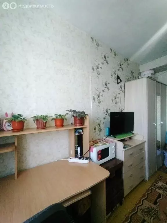 1к в 5-комнатной квартире (9.4 м) - Фото 0