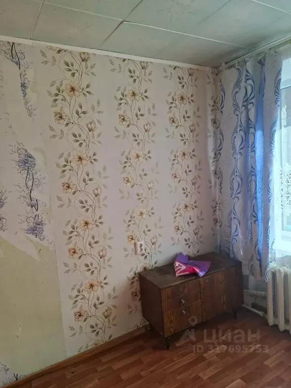2-к кв. Ленинградская область, Гатчина ул. Радищева, 15 (43.0 м) - Фото 0