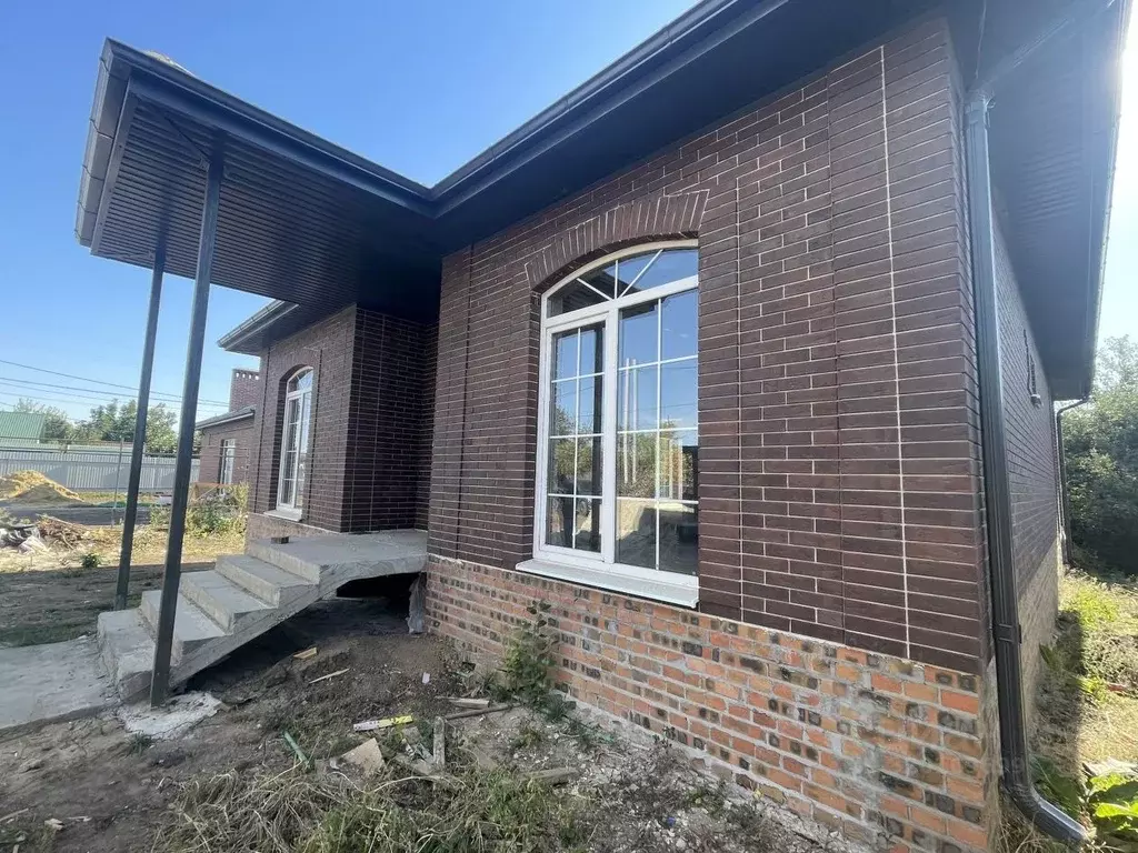 Дом в Ростовская область, Новочеркасск ул. Ромашковая, 446 (120 м) - Фото 1