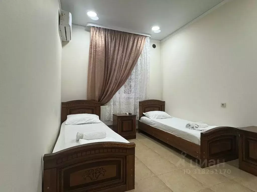 Комната Краснодарский край, Сочи Адлер жилрайон, ул. Аллейная, 5А/1 - Фото 0
