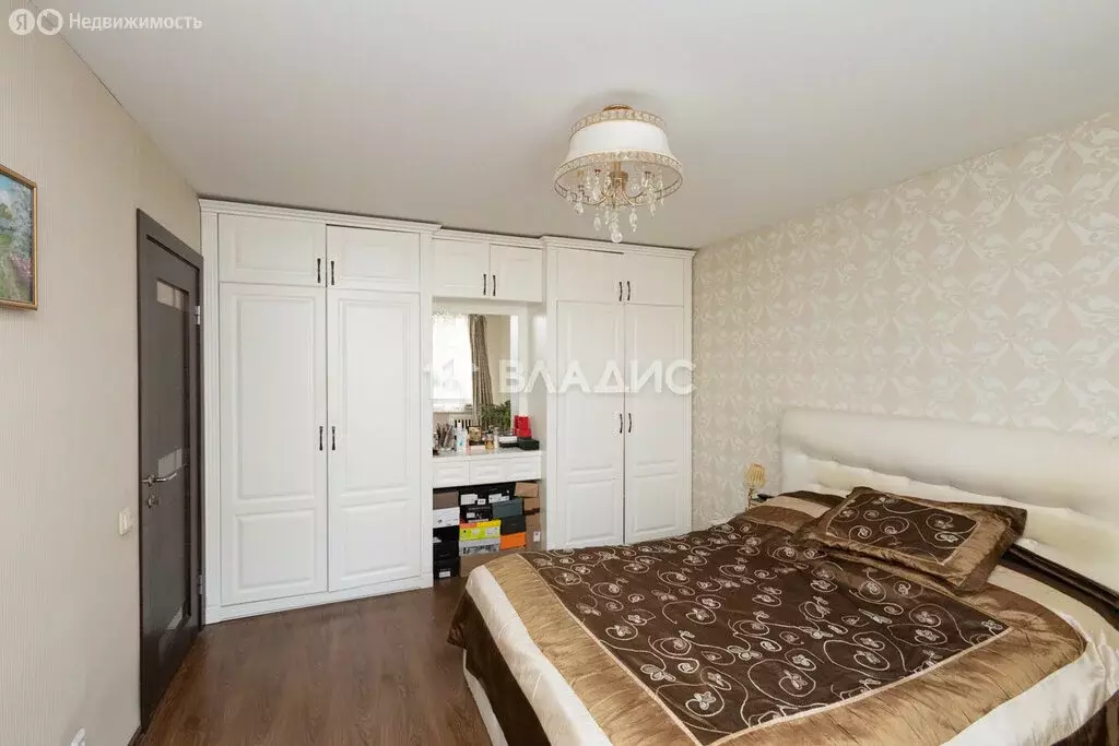 2-комнатная квартира: Владимир, улица Сурикова, 10Б (63.7 м) - Фото 1