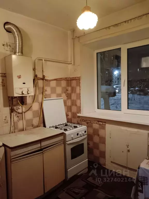 2-к кв. Псковская область, Великие Луки Стадионная ул., 10 (45.5 м) - Фото 2