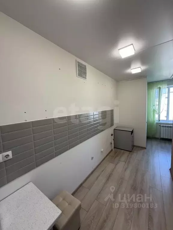 Студия Белгородская область, Белгород ул. Семейная, 23 (30.5 м) - Фото 1