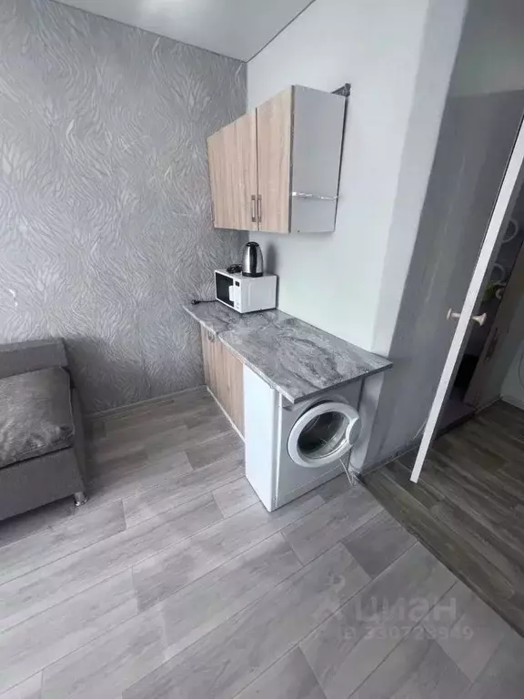 1-к кв. Кемеровская область, Кемерово Космическая ул., 18А (17.0 м) - Фото 2
