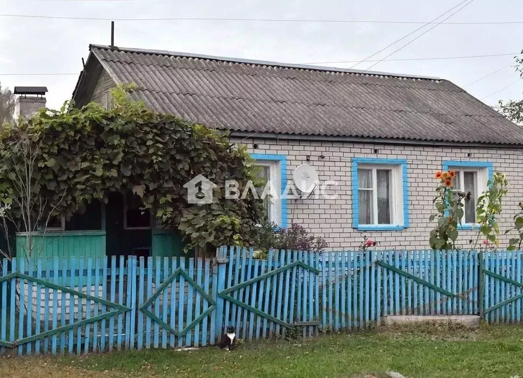 Дом в Брянская область, Дубровка рп ул. Зои Космодемьянской, 25 (60 м) - Фото 1