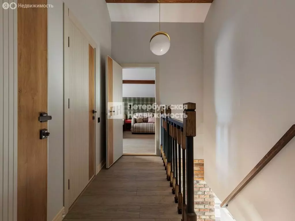 Дом в Куйвозовское сельское поселение, деревня Никитилово, коттеджный ... - Фото 1