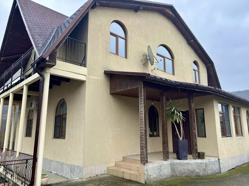 Дом в Краснодарский край, Сочи городской округ, с. Пластунка ул. ... - Фото 1