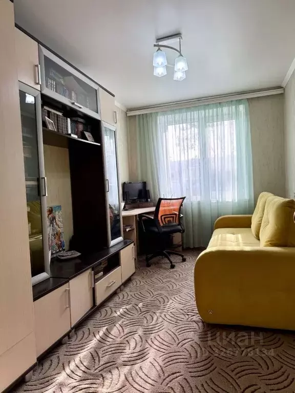 4-к кв. Курская область, Курск Курского завода тракторных запчастей ... - Фото 2