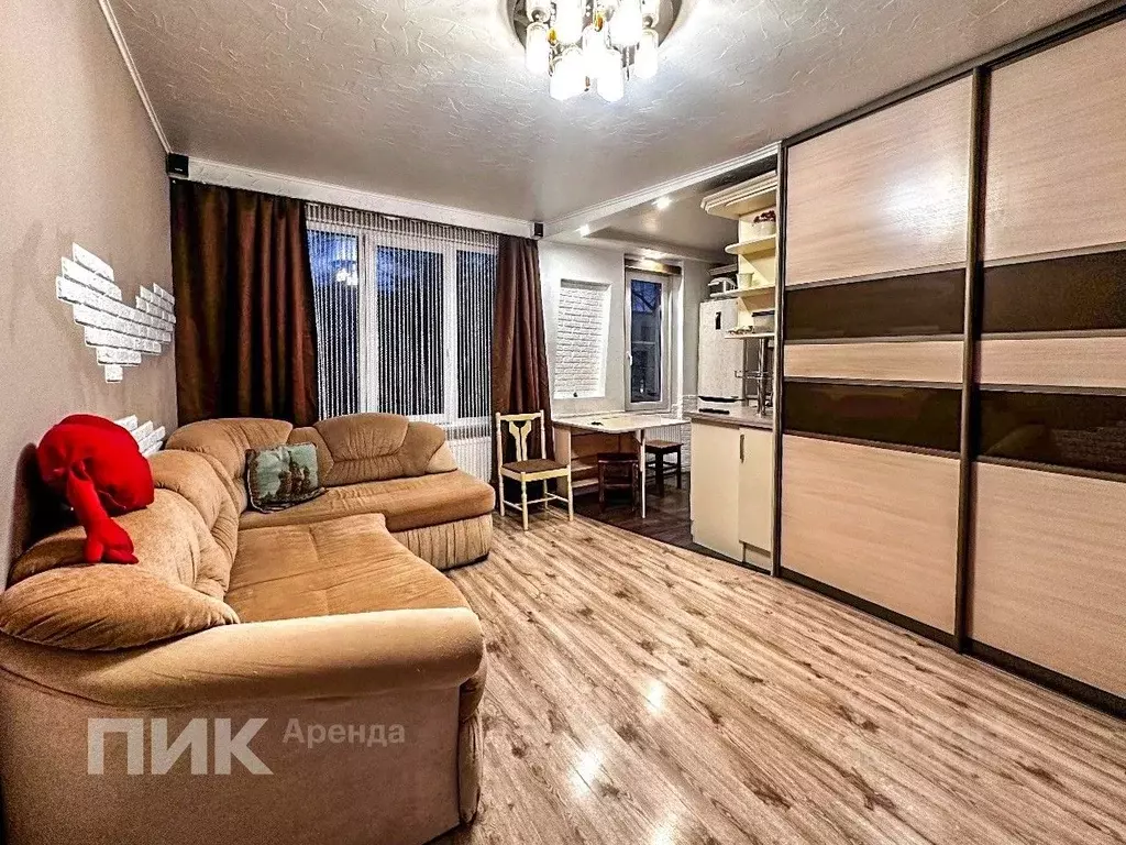 2-к кв. Санкт-Петербург 2-я Комсомольская ул., 33К1 (43.0 м) - Фото 0