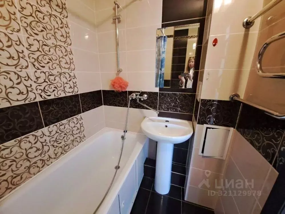 1-к кв. Омская область, Омск Городок Нефтяников мкр, ул. 2-я ... - Фото 2