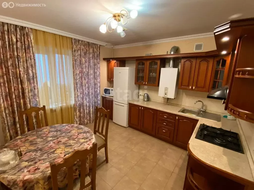 1-комнатная квартира: Пятигорск, улица Нежнова, 67к2 (58.3 м) - Фото 1