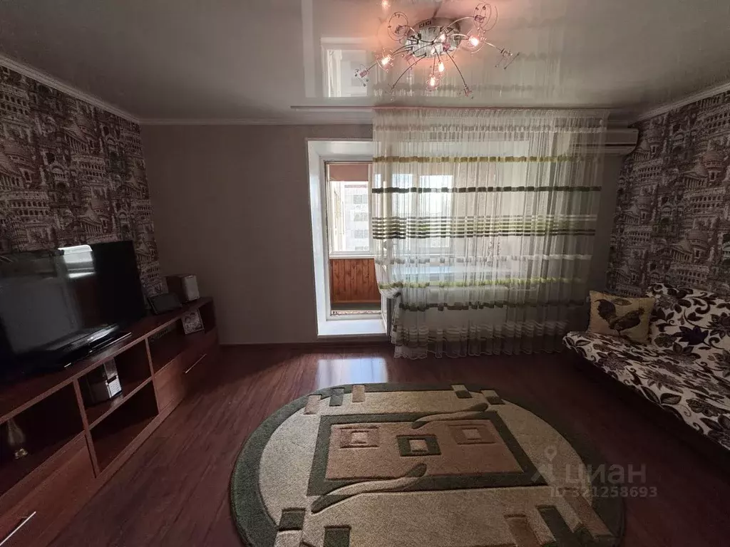 3-к кв. Челябинская область, Челябинск ул. Руставели, 27 (62.0 м) - Фото 0