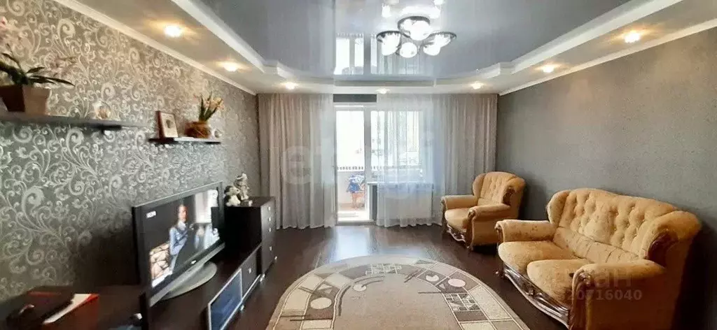 2-к кв. Курганская область, Курган Заозерный жилрайон, 4-й мкр, 17 ... - Фото 0