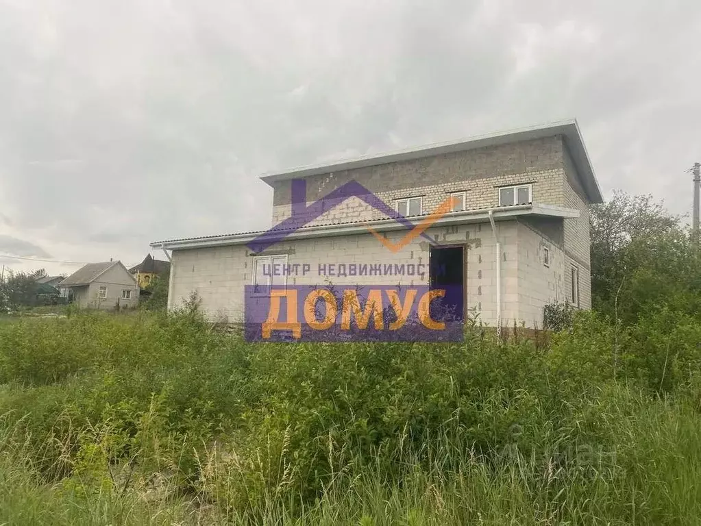 Дом в Белгородская область, Яковлевский муниципальный округ, с. Шопино ... - Фото 1