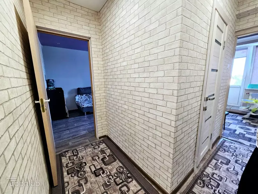 2-к кв. Астраханская область, пос. Володарский ул. Мичурина, 19А (48.7 ... - Фото 2