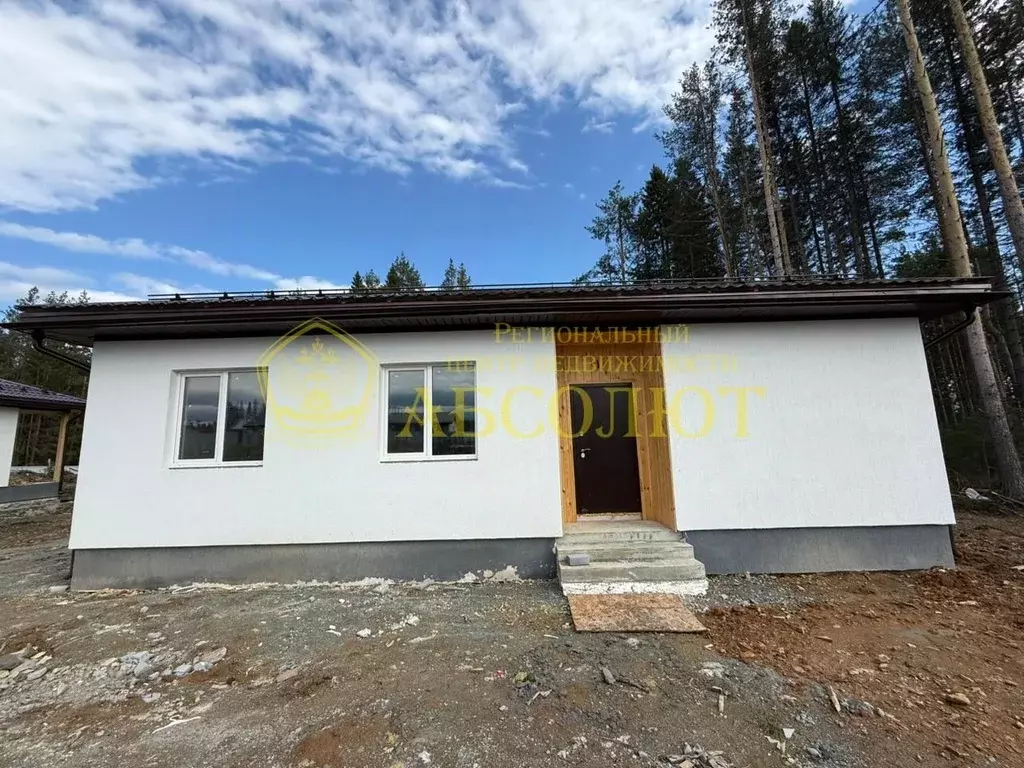 Коттедж в Свердловская область, Ревда Рябиновая ул., 45 (110 м) - Фото 0