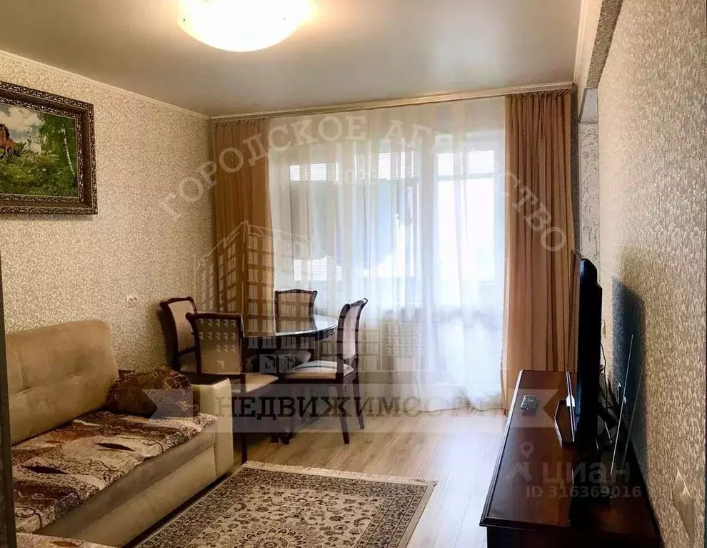 2-к кв. Калужская область, Калуга ул. Максима Горького, 51 (45.0 м) - Фото 0