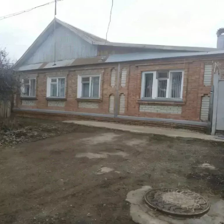 Дом в Саратовская область, Энгельс Дубовская ул. (116 м) - Фото 1