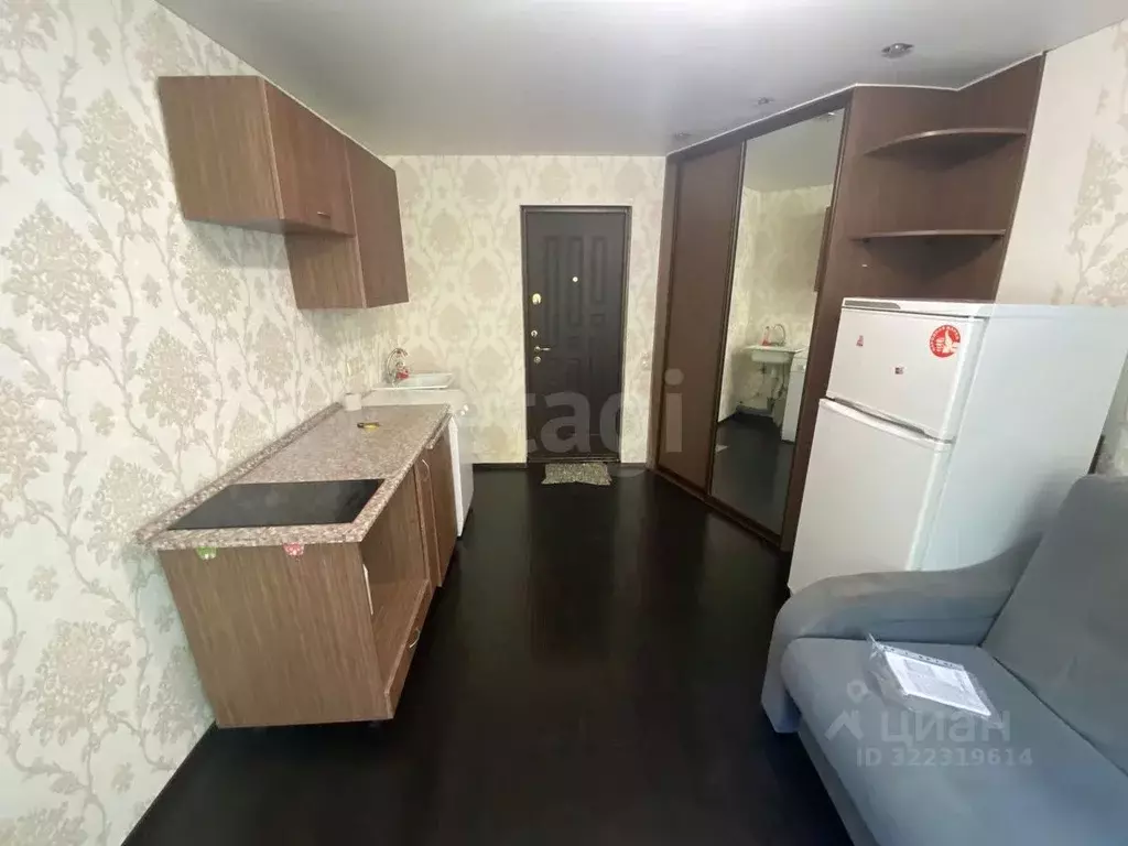 Комната Тюменская область, Тюмень ул. Республики, 178 (13.1 м) - Фото 1