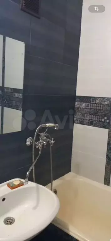 2-к. квартира, 54 м, 9/9 эт. - Фото 0