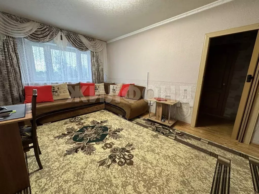 3-к кв. Ханты-Мансийский АО, Когалым ул. Мира, 29 (64.3 м) - Фото 0