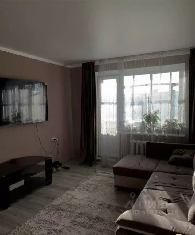 3-к кв. Оренбургская область, Оренбург Просторная ул., 8/1 (64.4 м) - Фото 0