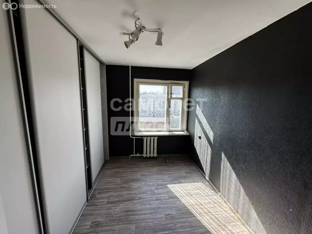 3-комнатная квартира: Ижевск, Фруктовая улица, 33 (55 м) - Фото 1
