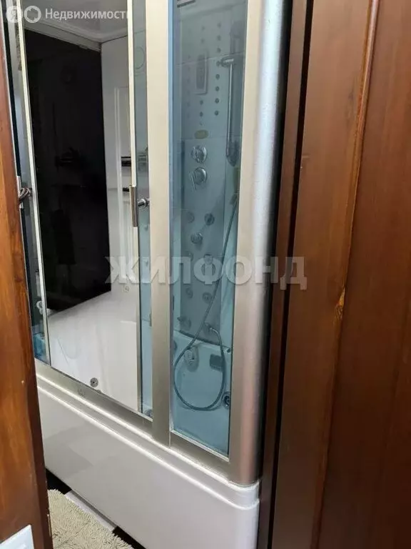 3-комнатная квартира: Абакан, улица Вяткина, 49 (57.2 м) - Фото 1