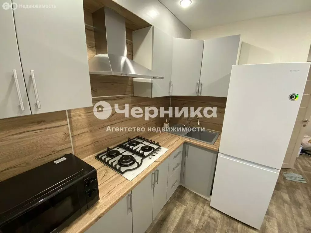 1-комнатная квартира: Каменск-Шахтинский, Красная улица, 52 (33 м) - Фото 1