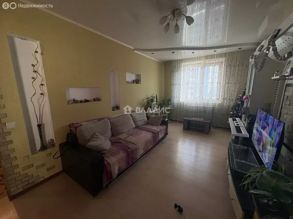 3-комнатная квартира: Белгород, бульвар Юности, 39 (63.8 м) - Фото 1