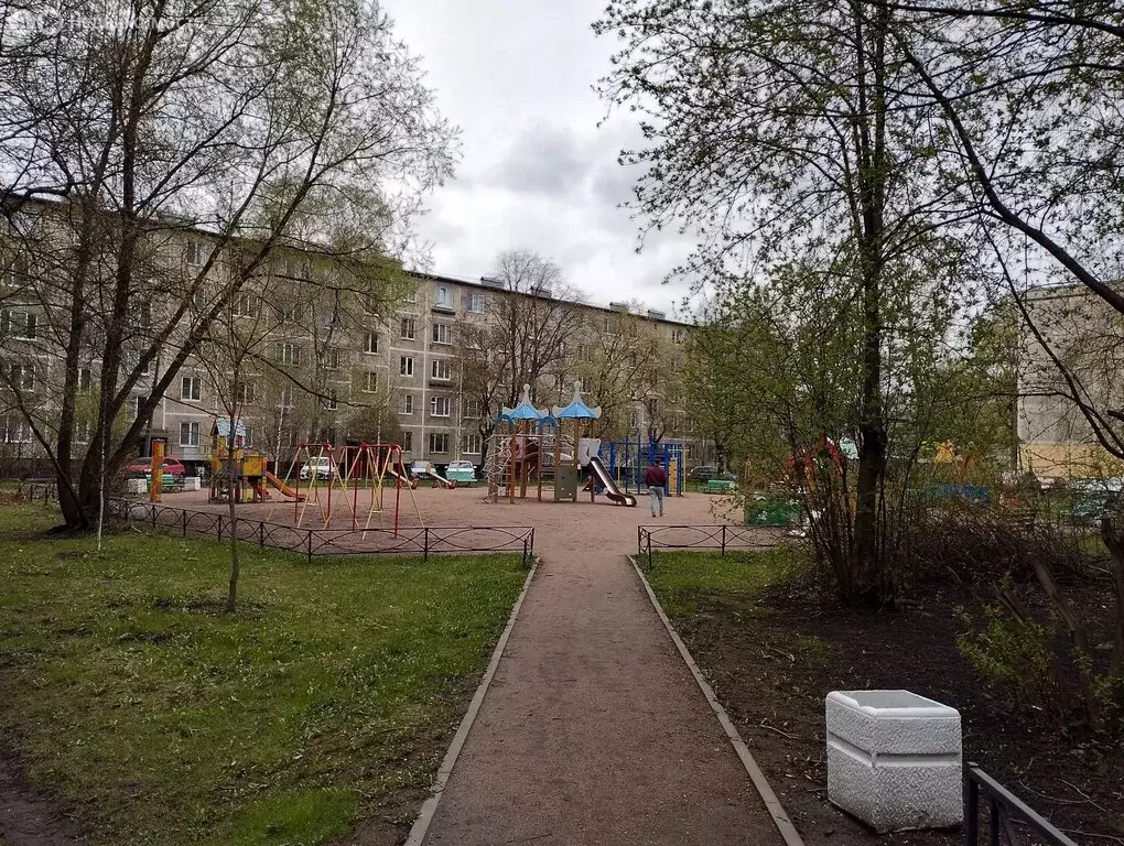 1к в 3-комнатной квартире (15.8 м) - Фото 0