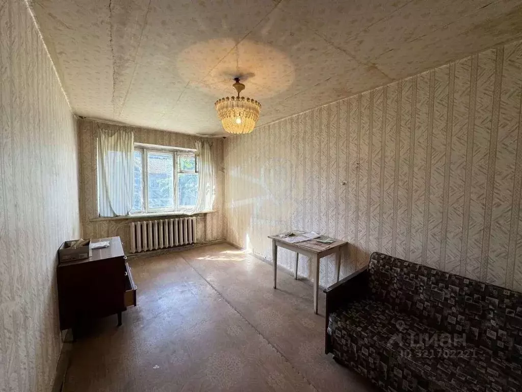 2-к кв. Белгородская область, Старый Оскол Заводская ул., 2 (49.6 м) - Фото 1