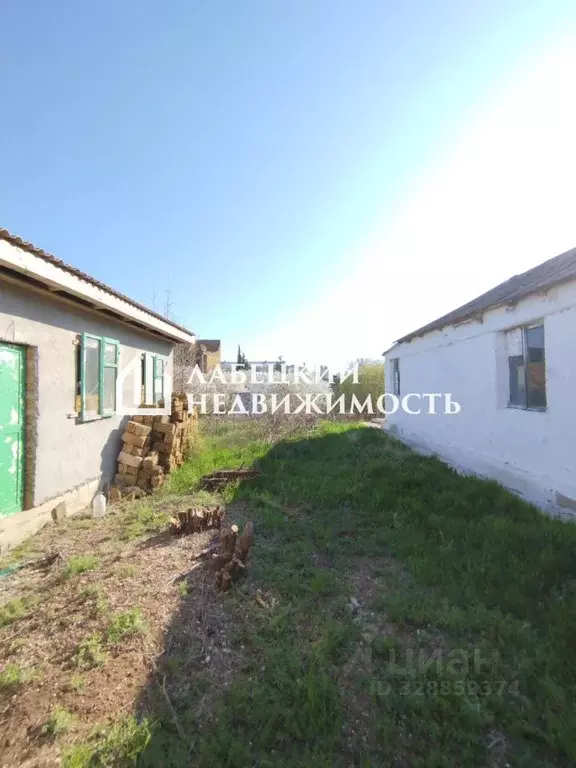 Дом в Крым, Сакский район, Штормовское с/пос, с. Поповка ул. Новая (70 ... - Фото 2