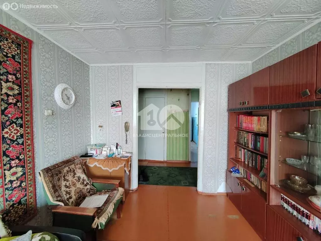 3-комнатная квартира: Искитим, микрорайон Подгорный, 41 (57.7 м) - Фото 1