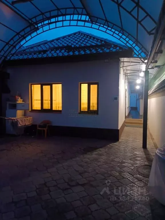 Дом в Кабардино-Балкария, Нальчик ул. Мичурина, 128 (130 м) - Фото 0