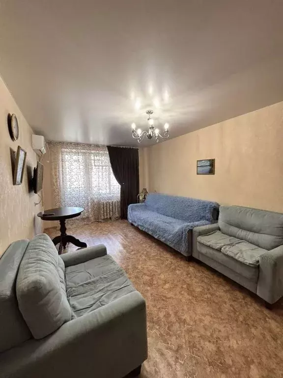 1-к кв. Кировская область, Киров ул. Защитников Отечества, 107 (33.0 ... - Фото 1