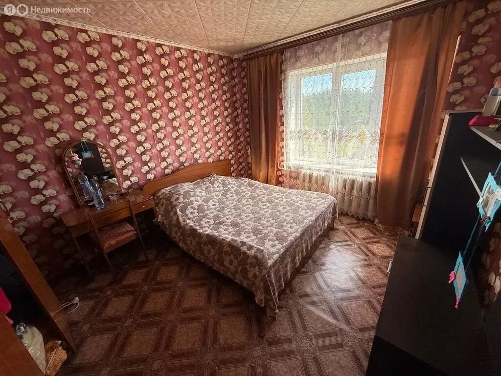 4-комнатная квартира: Вековка, 1 (72.7 м) - Фото 0