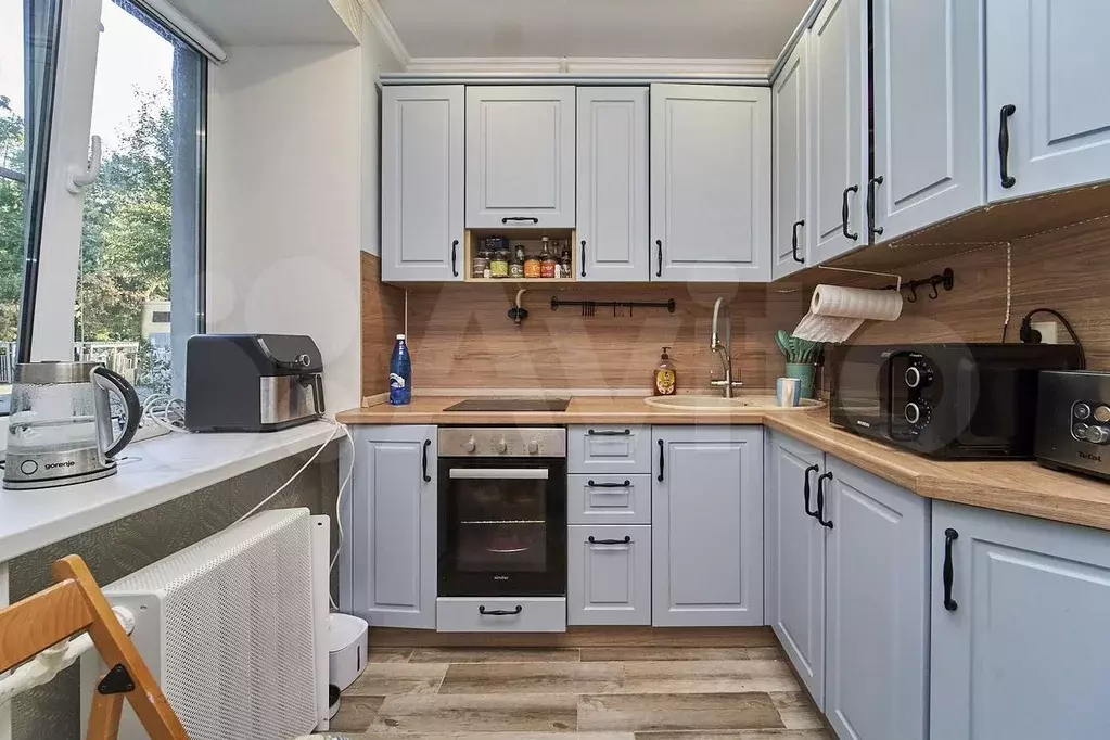 2-к. квартира, 48 м, 1/9 эт. - Фото 1