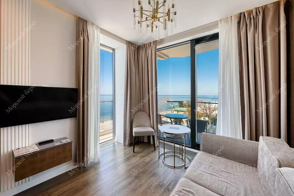 1-к кв. Краснодарский край, Сочи Лучезарная ул., 1А (50.0 м) - Фото 1