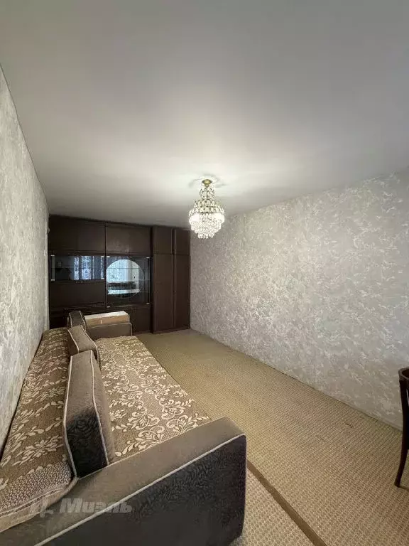 Продается 2-комнатная квартира - Фото 1