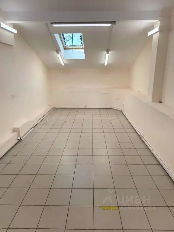 Офис в Москва ул. Коминтерна, 7К2 (15 м) - Фото 1