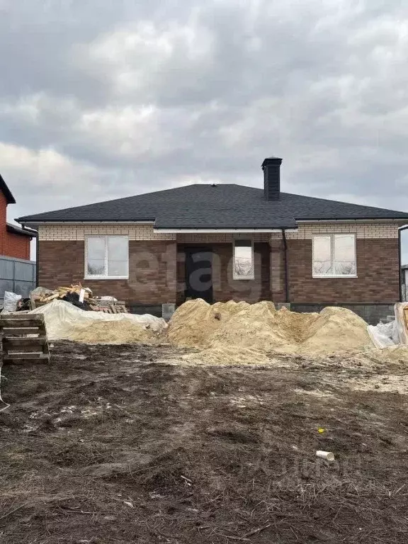 Дом в Белгородская область, Белгородский район, Пушкарское с/пос, с. ... - Фото 1