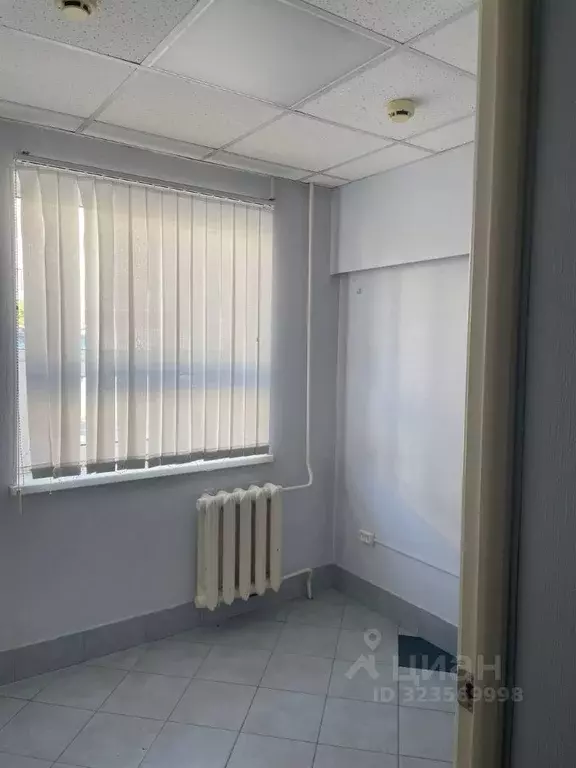 Помещение свободного назначения в Курганская область, Курган ул. Коли ... - Фото 2