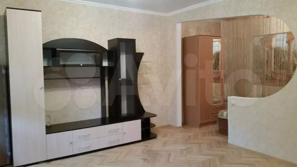 1-к. квартира, 43 м, 4/5 эт. - Фото 0