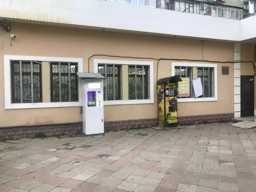 Торговая площадь в Крым, Феодосия ул. Челнокова, 80Б (90 м) - Фото 1