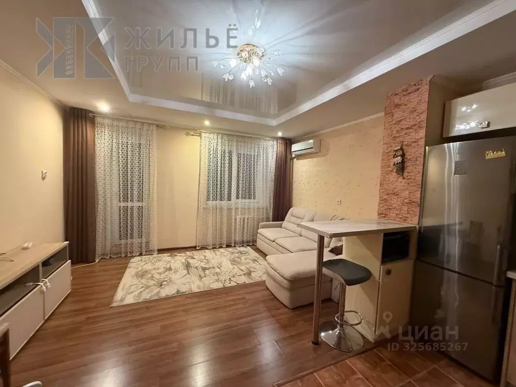 2-к кв. Татарстан, Казань ул. Мидхата Булатова, 5 (82.8 м) - Фото 1