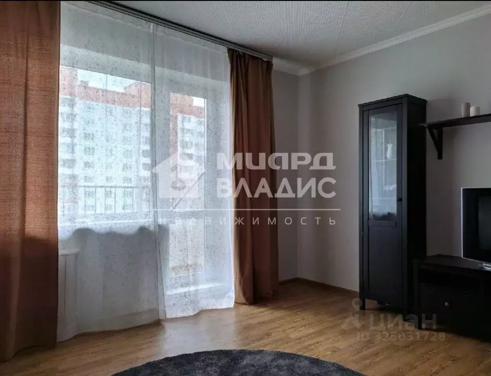 1-к кв. Омская область, Омск Омская ул., 118 (45.0 м) - Фото 2