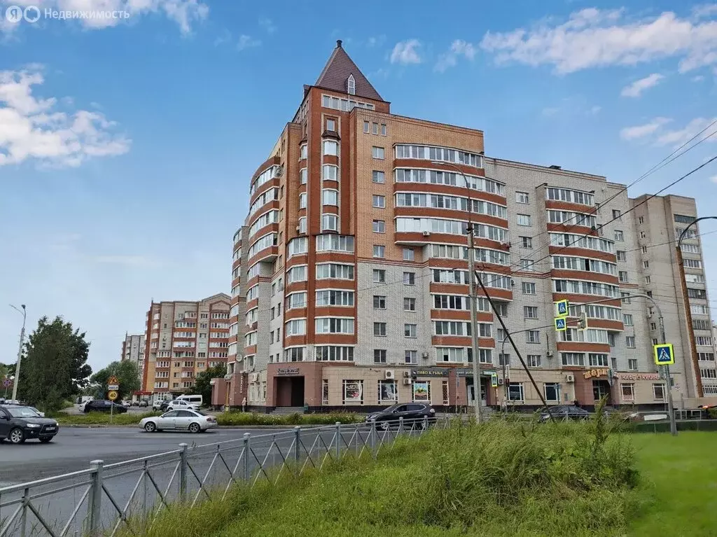 2-комнатная квартира: Великий Новгород, Нехинская улица, 30А (58.7 м) - Фото 1