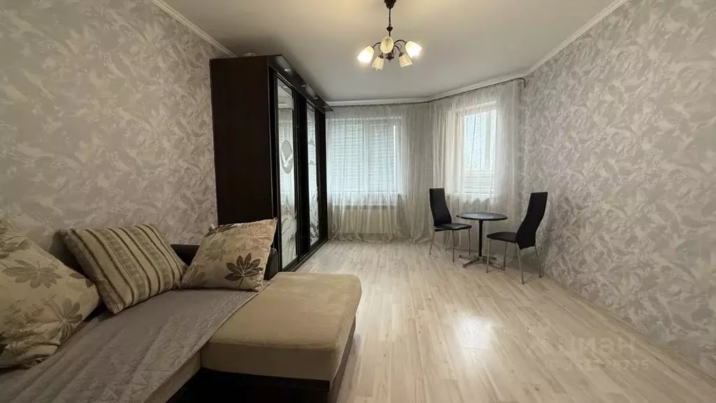 2-к кв. Московская область, Дмитров Чекистская ул., 8 (64.0 м) - Фото 1